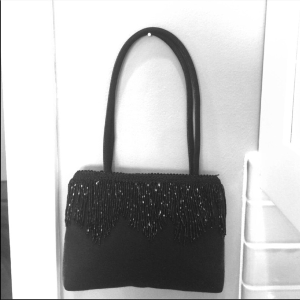 Beaded 20s style black evening handbag